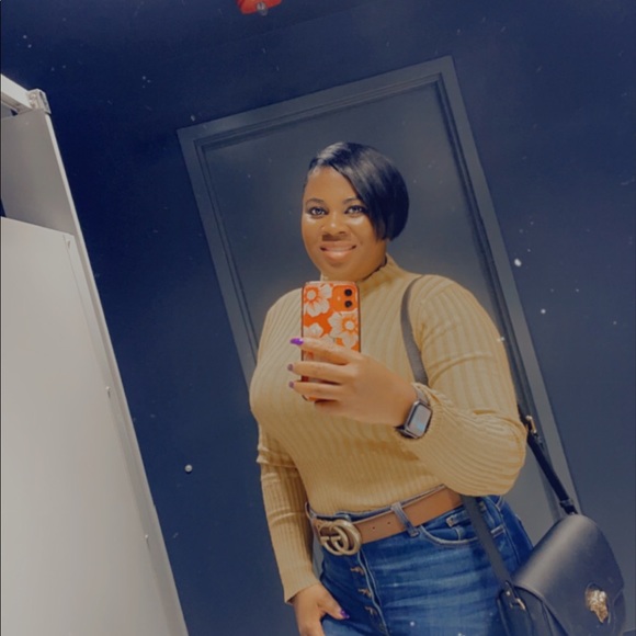 😉About me - your Posher!!!😘 - Picture 7 of 12